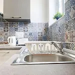 Ocean Breeze 8 - Sliema Strand, Apartment